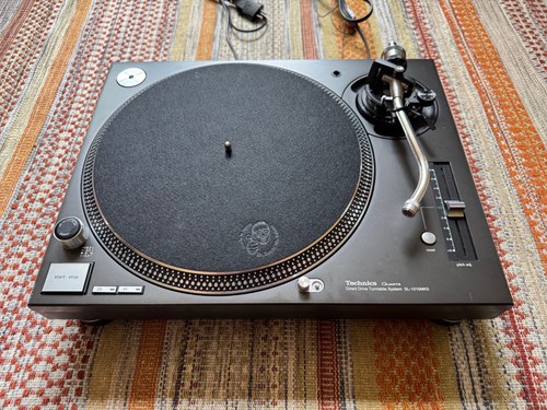 Technics 1210 mk5 with - sl-,