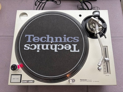 Excellent condition technics - excellent,